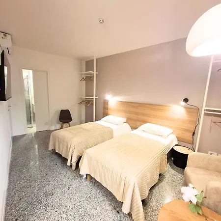 Eva Urban Centro アパートホテル 3*