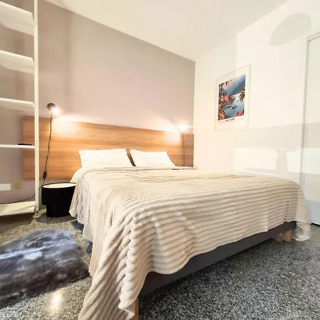 Апарт-отель Eva Urban Centro 3*